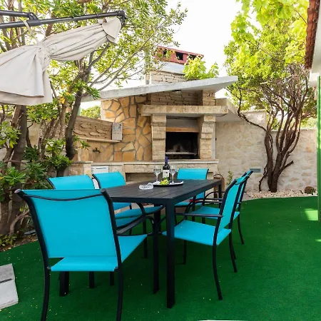 Summer Touch Apartment Petrcane