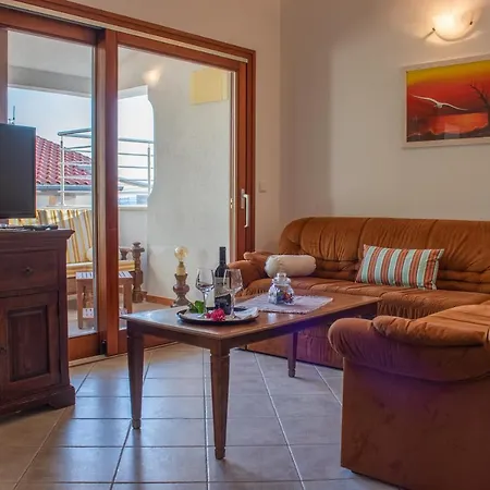 Apartment Summer Touch Petrcane