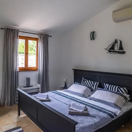 Summer Touch Apartment *