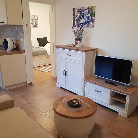Summer Touch Apartment *